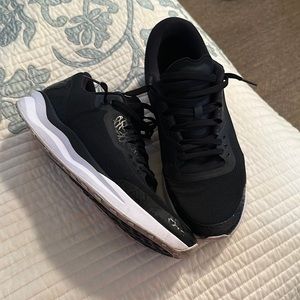 Jordan Zoom Running